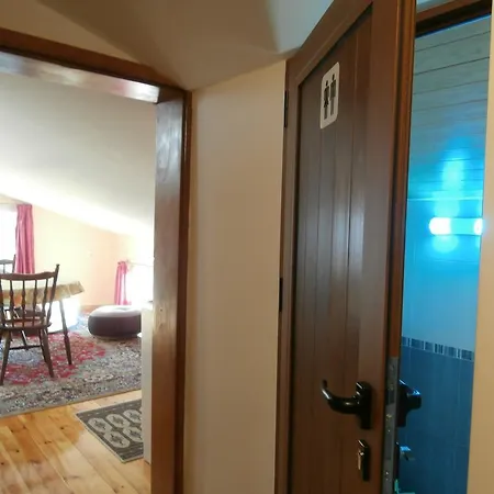 In House Silent Nature Apartment