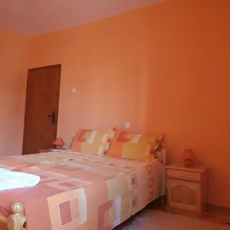 In House Silent Nature Apartment *